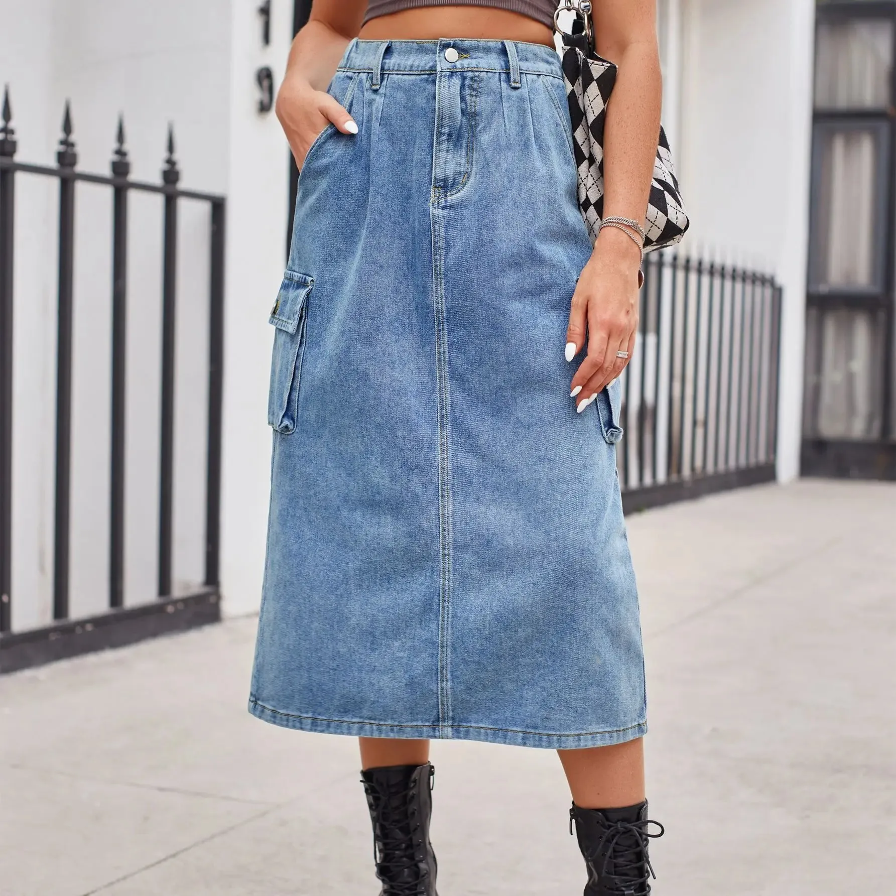 2024 Elegant Long Denim High Waist Button Pockets Split Retro Maxi Skirt