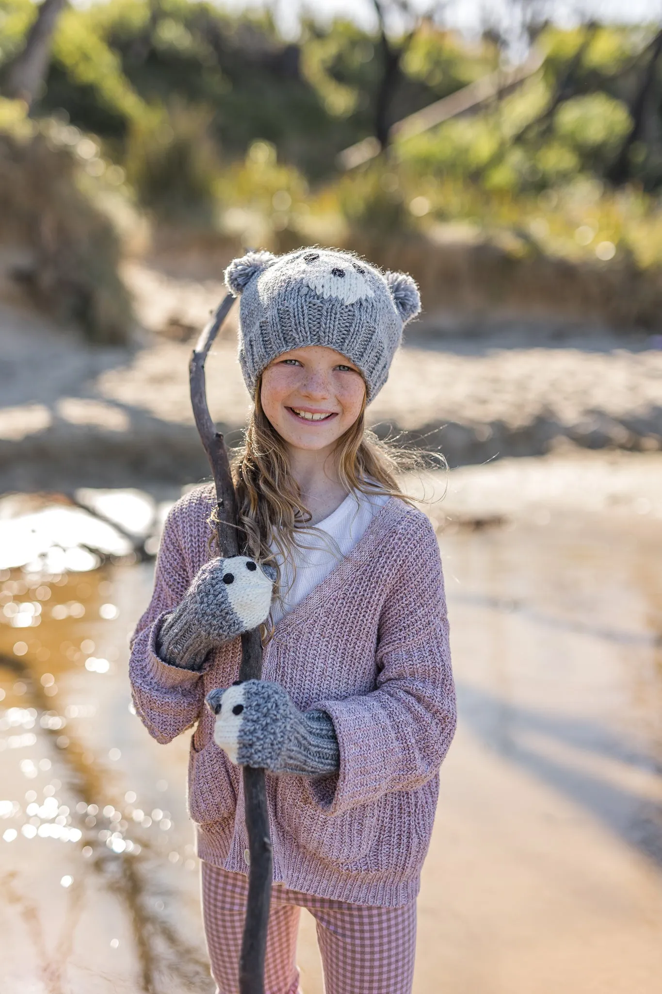 Acorn Bear Face Beanie - Grey