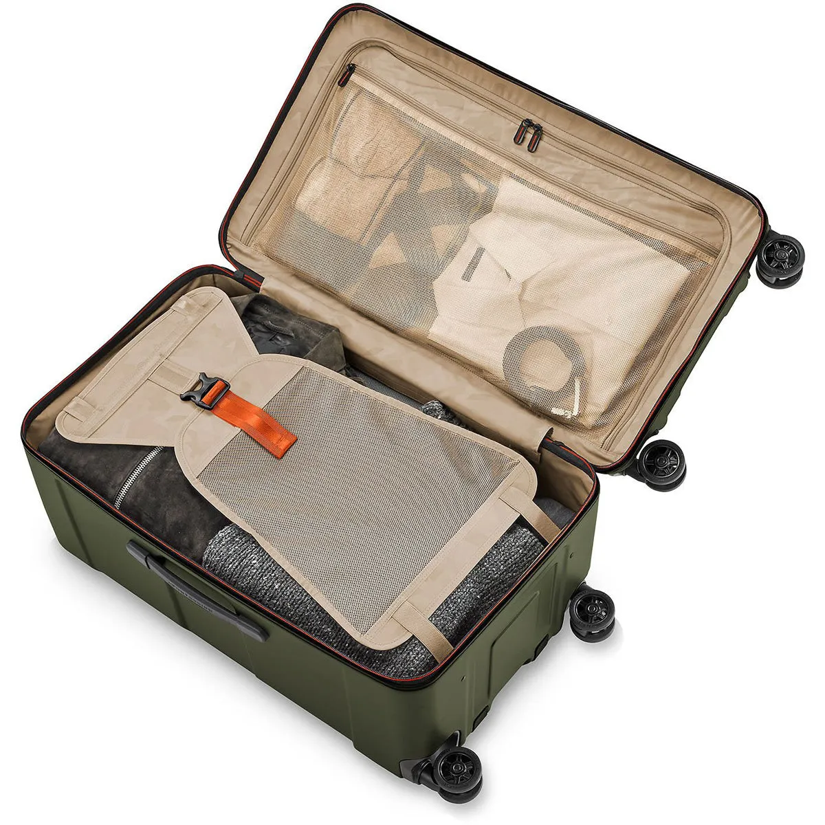 Briggs & Riley Torq Medium Trunk Spinner