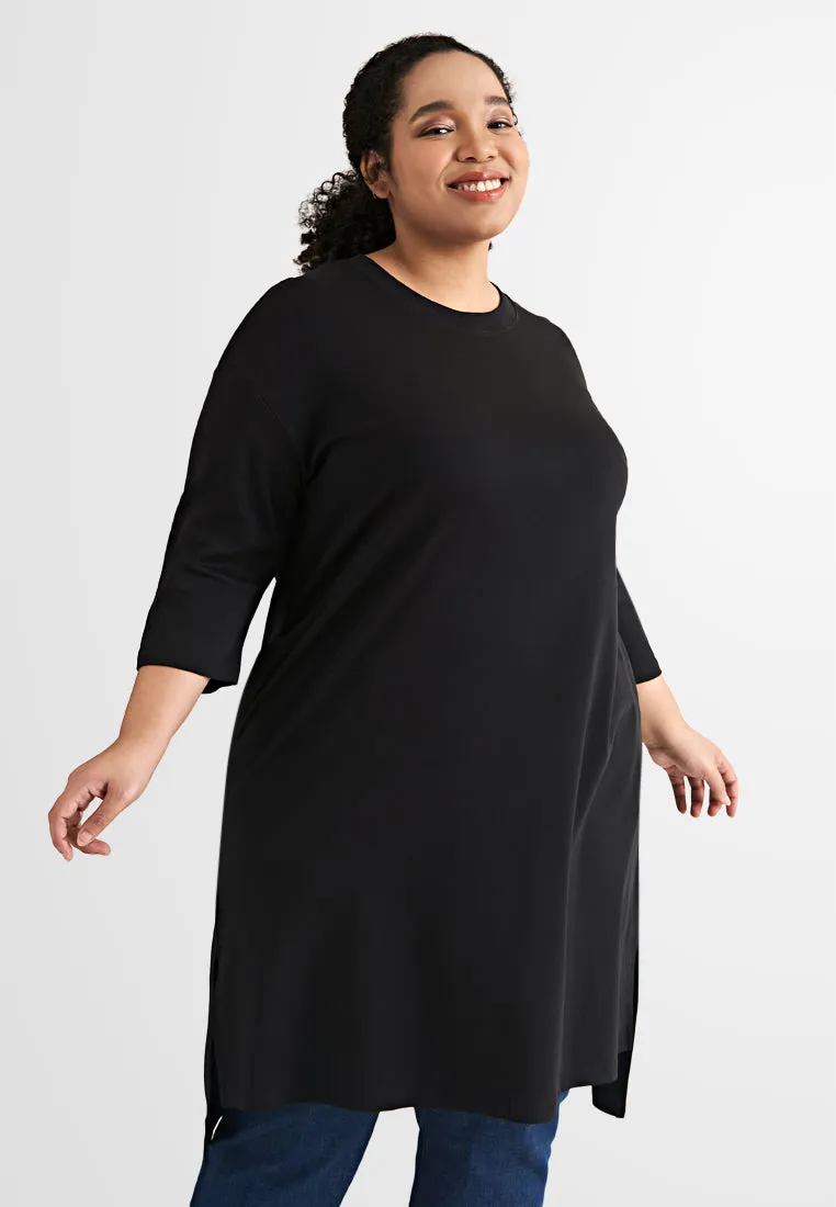 Dionne Minimalist 3/4 Sleeves Dress