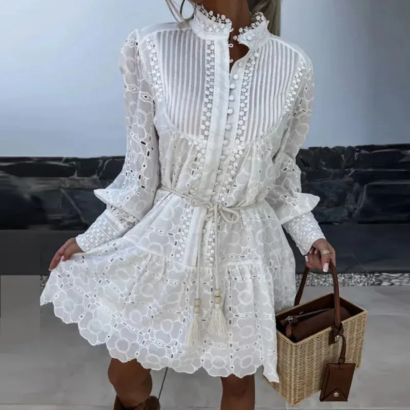 Elegant Long-Sleeved Button-Up Bohemian Dress Fashion Holiday Beach Solid Color Dress Women Stand-Up Collar Lace Splicing Dress