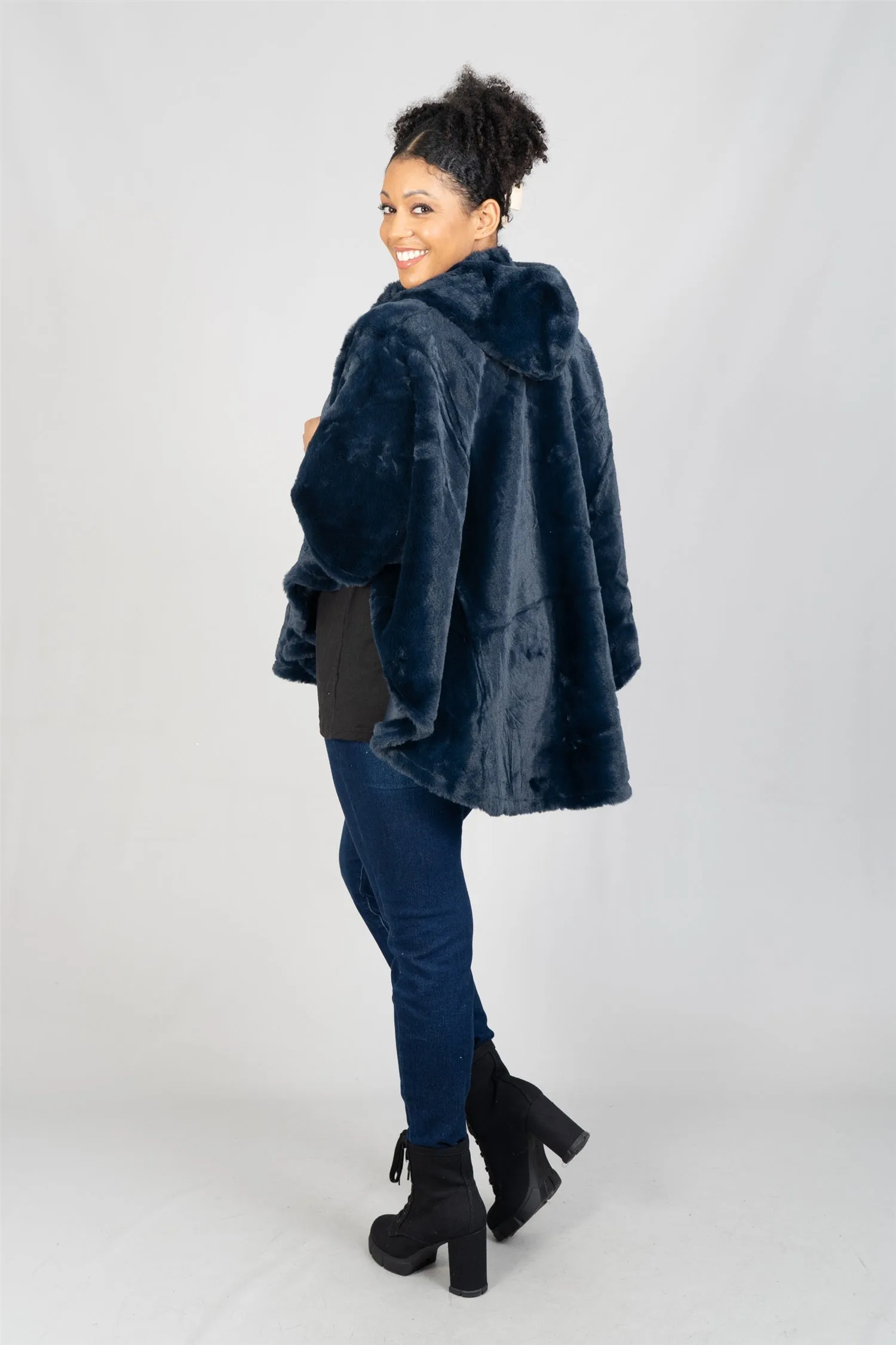 Fashion XY507 Faux Fur Cape