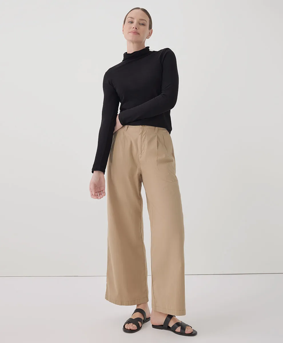 Featherweight Slub Turtleneck - Black