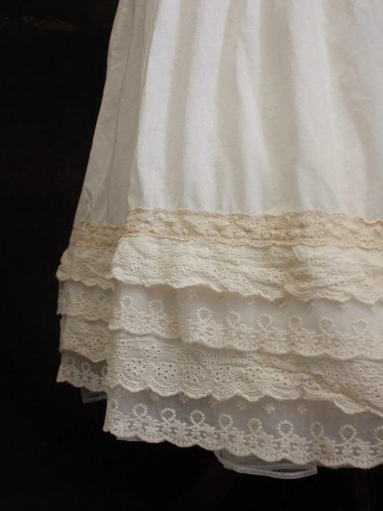 Historically Inspired Tiered Cotton Maxi Skirt with Lace Trim in Ivory/Cream