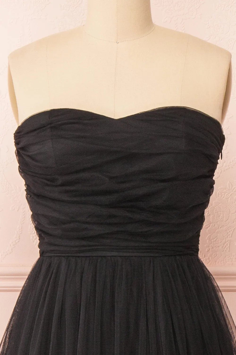 Ifaty Black | Strapless Tulle Midi Dress