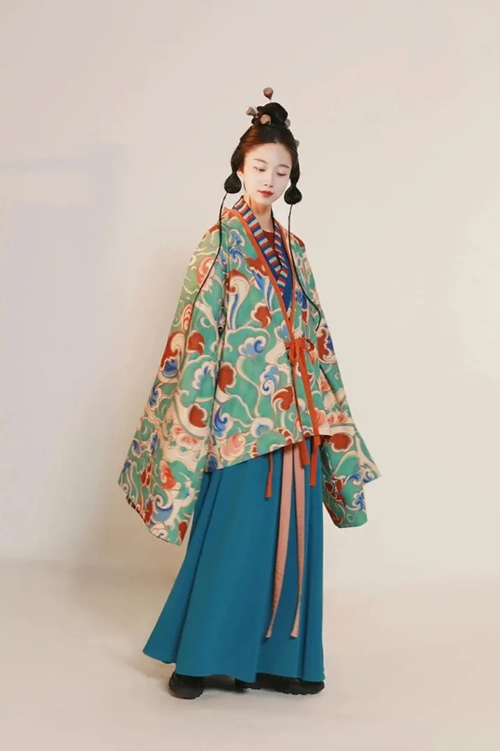 Ji Xiang 吉祥 Auspicious Modernized WeiJin Cotton Danyi Robe & Ruqun Set