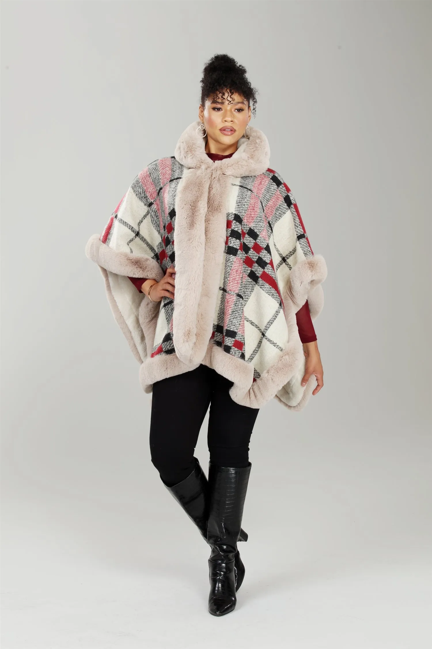 Luxe Moda LM239 Faux Fur Print Cape