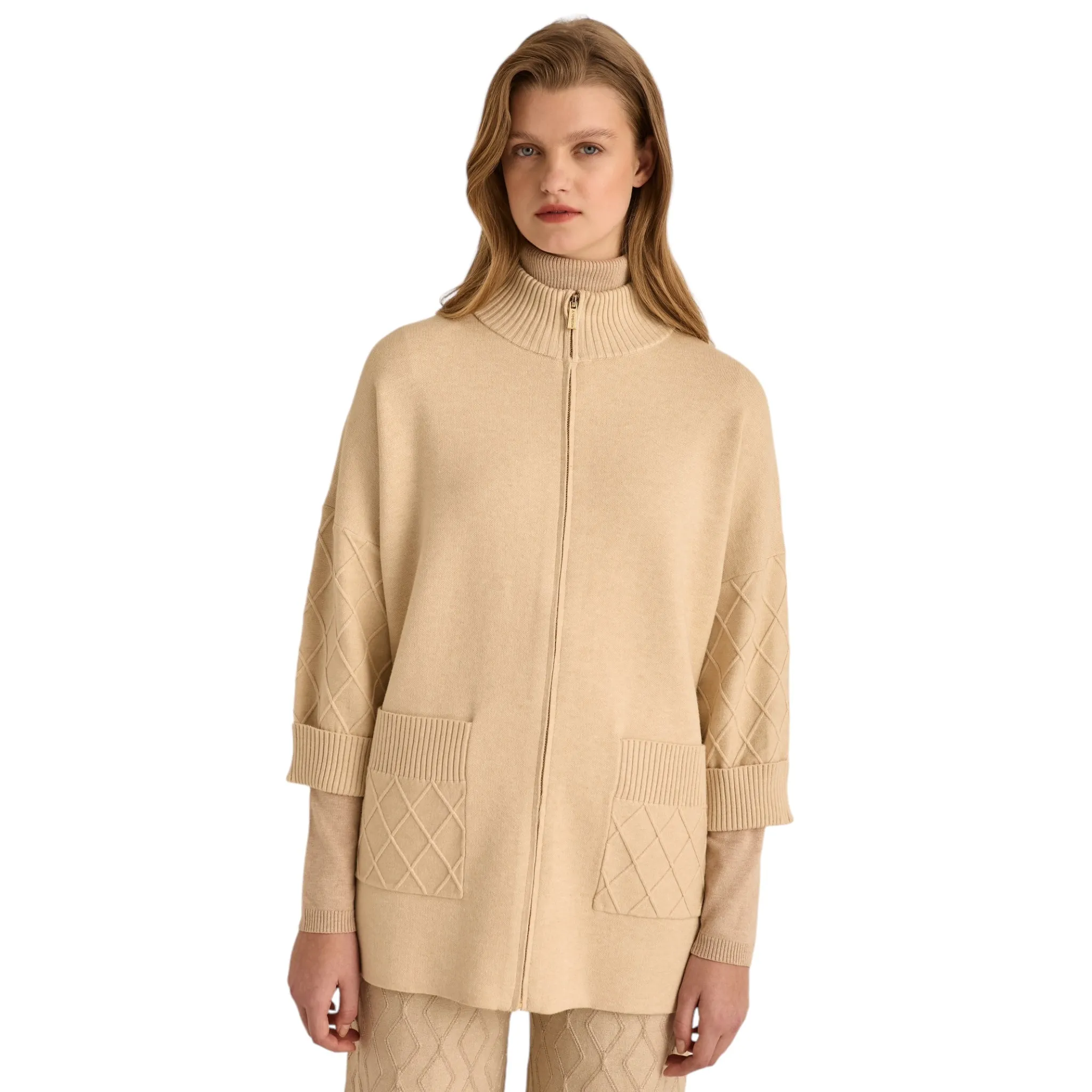 Marina V Cape with Pockets Ivory