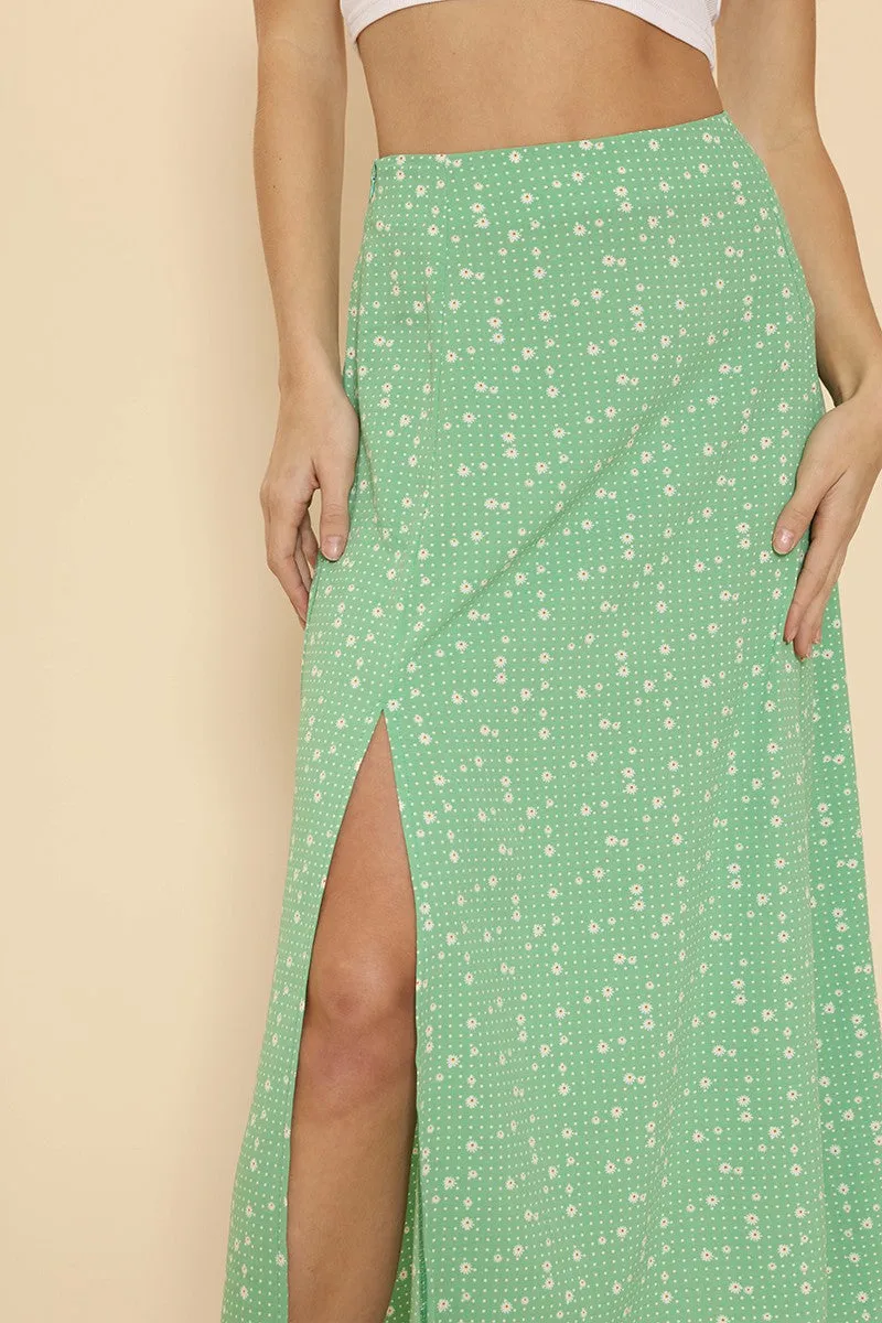 Maxi skirt with slit detail