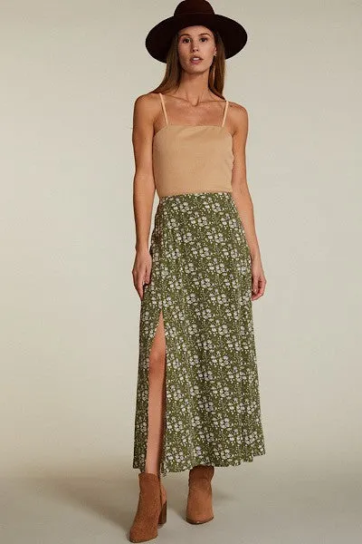 Maxi skirt with slit detail