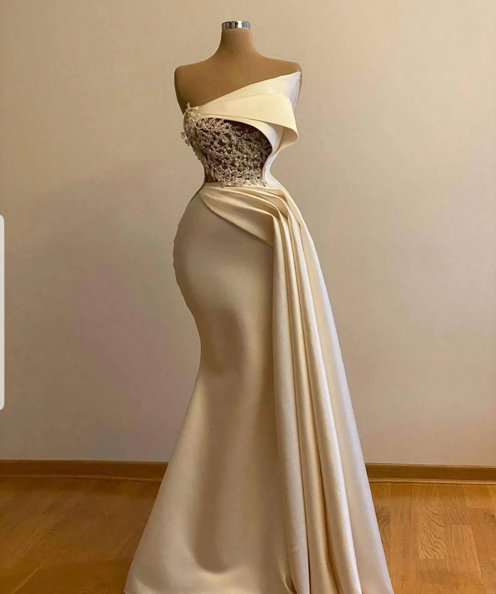 Off Shoulder Ivory Prom Dress With Cape Wedding Gown Bridal Dress Long Ivory Engagement Dress African Clothing For Women Porm Dress