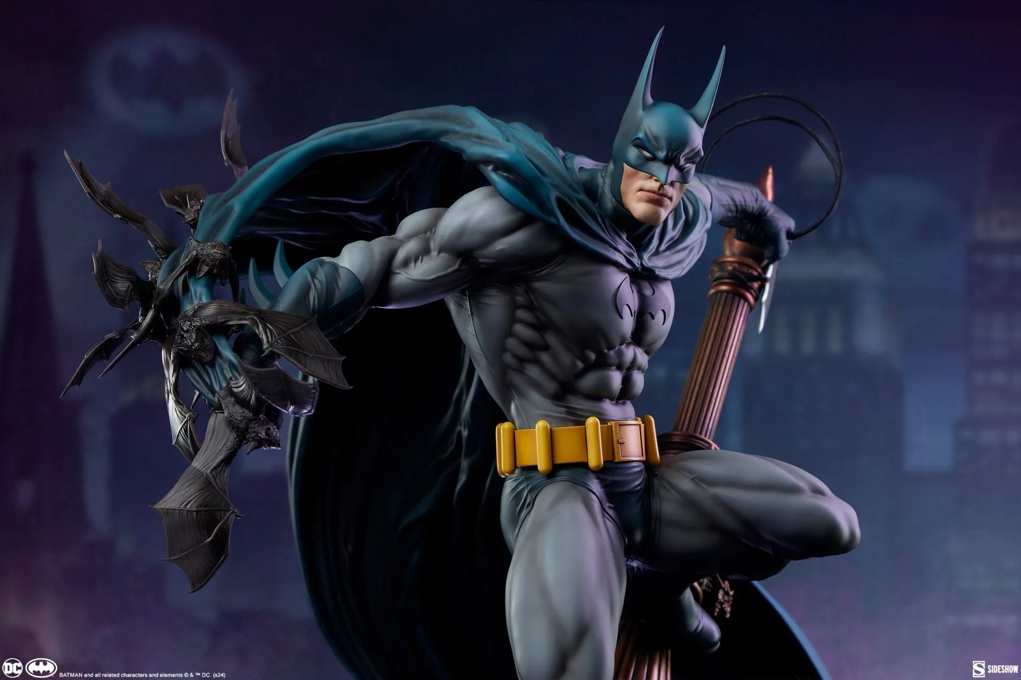 PRE-ORDER: Sideshow Collectibles DC Comics Batman Premium Format Figure