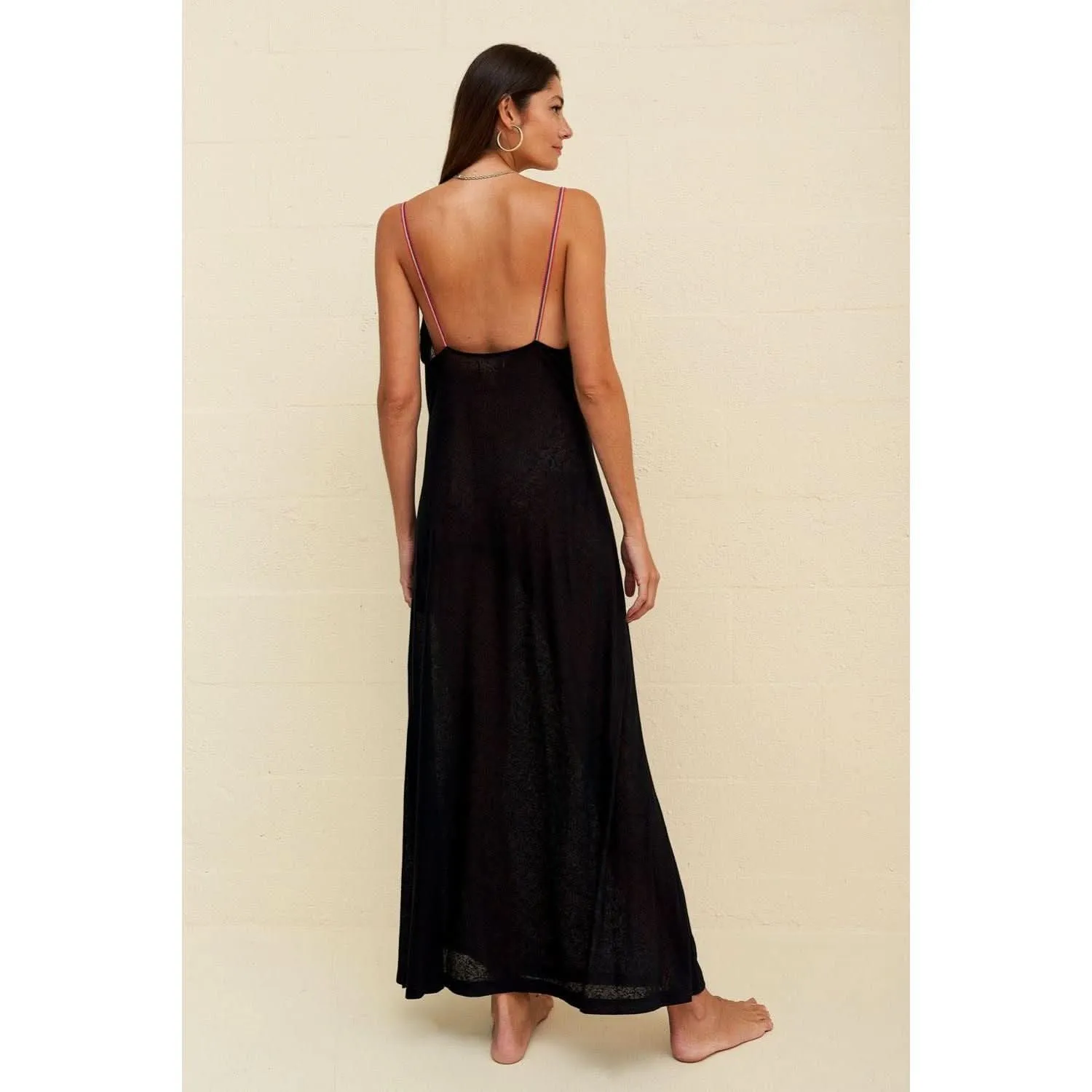 Pītusa Cowl Neck Slip Dress