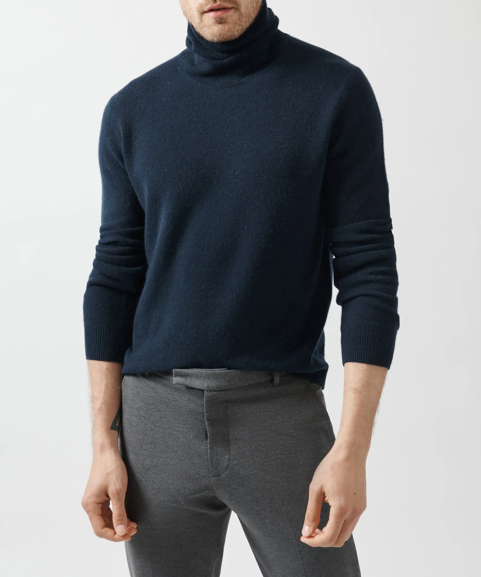 Recycled Cashmere Turtleneck Sweater - Midnight