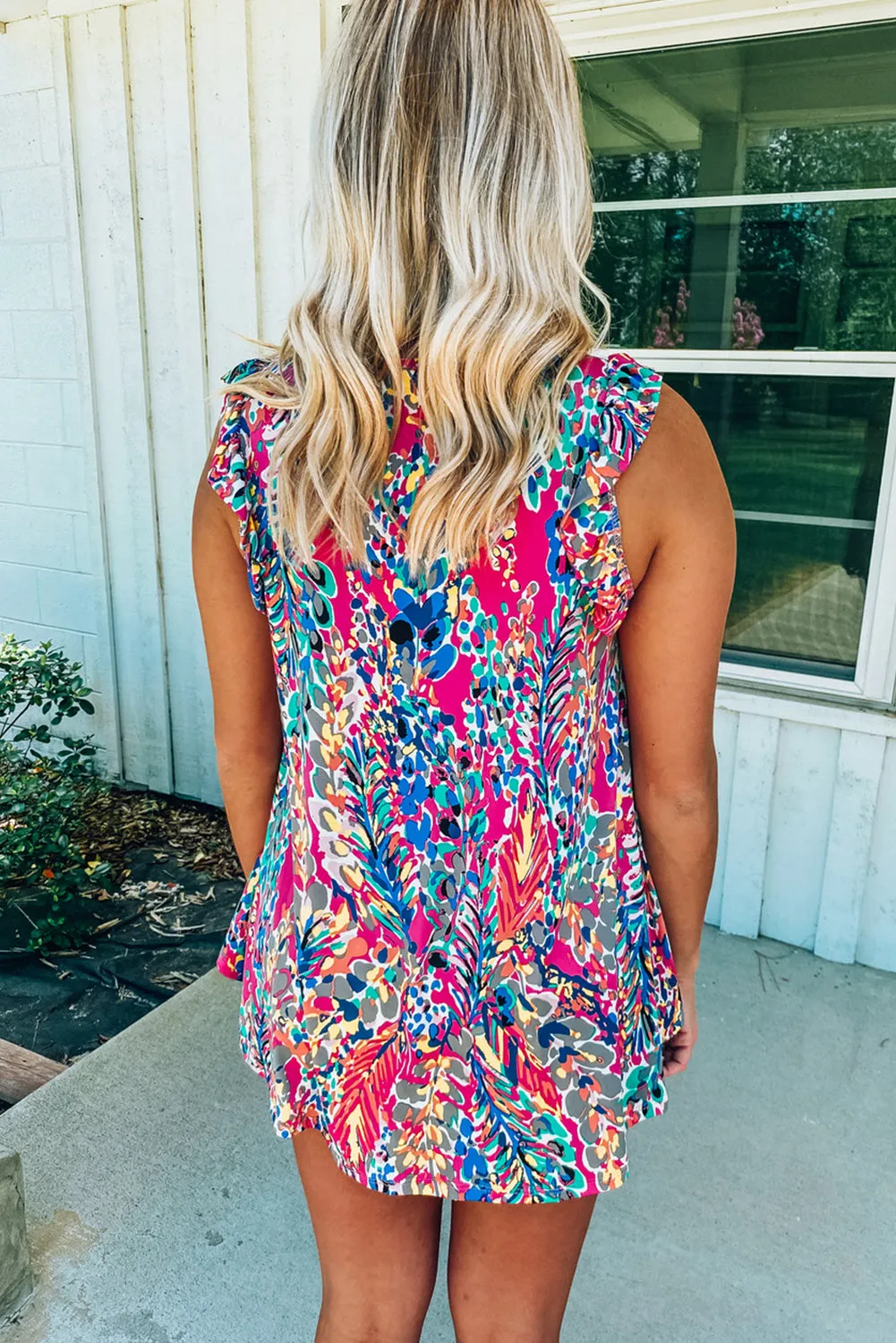 Rosy Boho Abstract Print Ruffle Babydoll Sleeveless Shirt – Your New Go-To for Effortless Chic 🌸✨