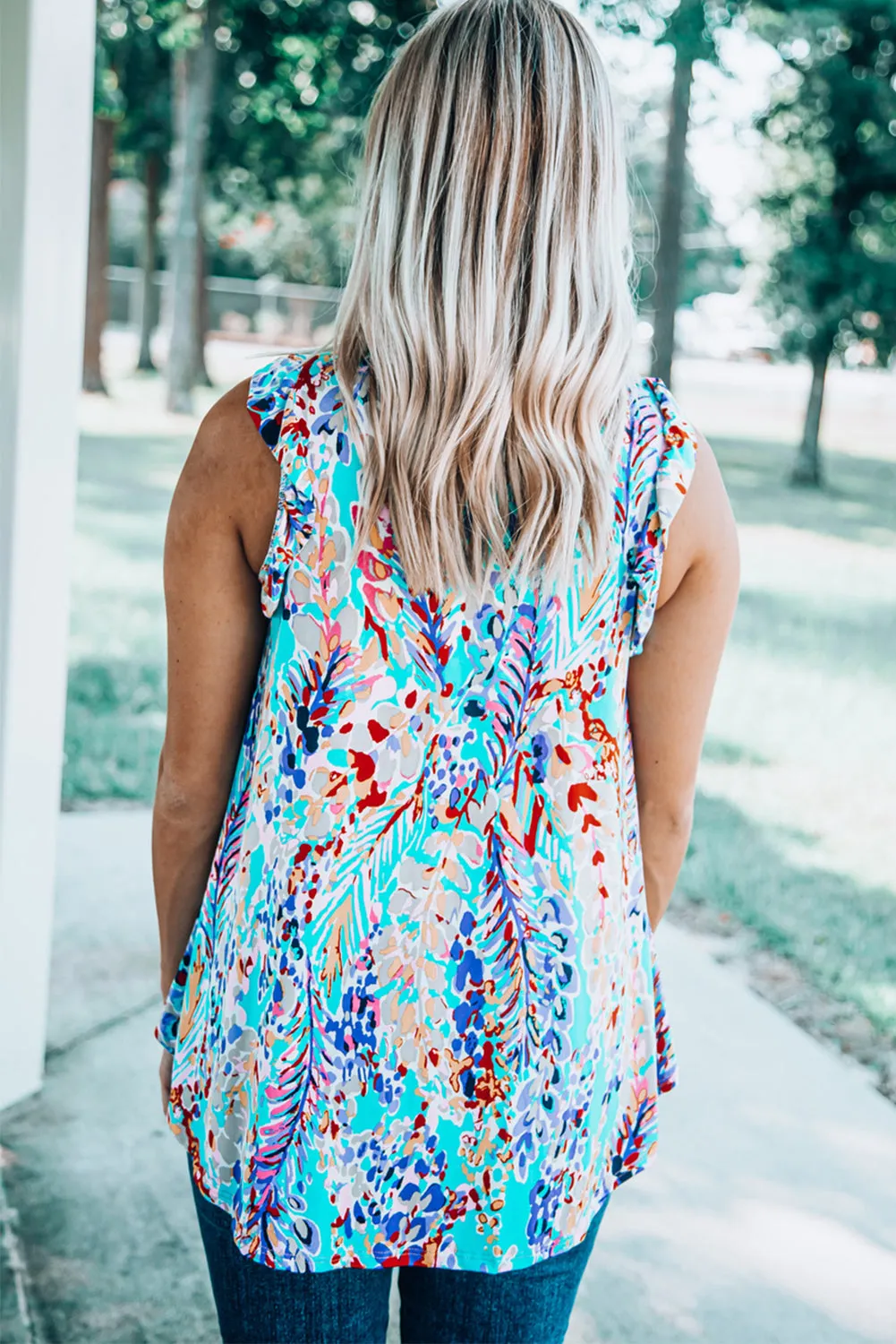 Rosy Boho Abstract Print Ruffle Babydoll Sleeveless Shirt – Your New Go-To for Effortless Chic 🌸✨