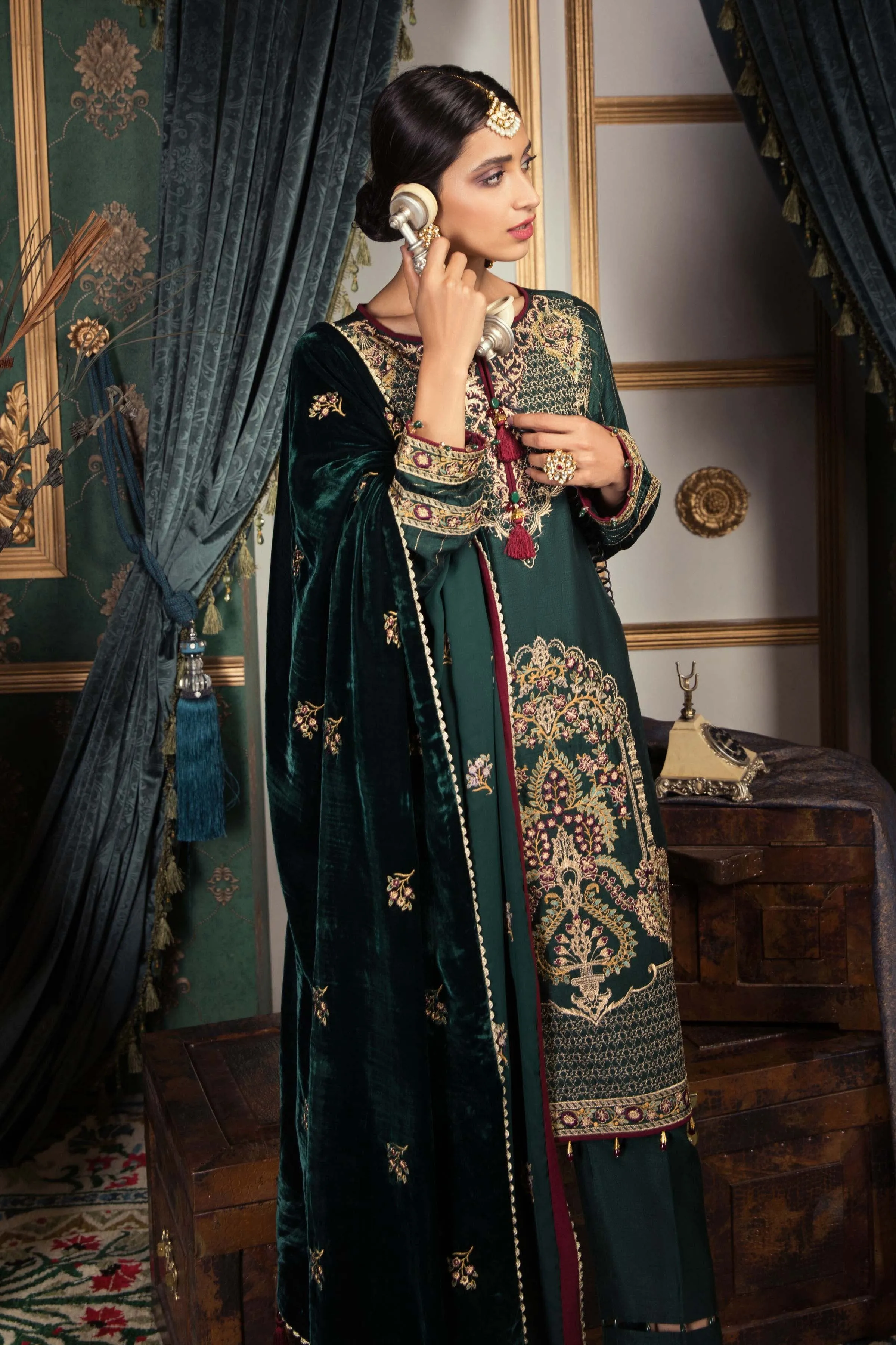 Sapphire Festive 3 Piece Collection 2019 – Emerald Wave