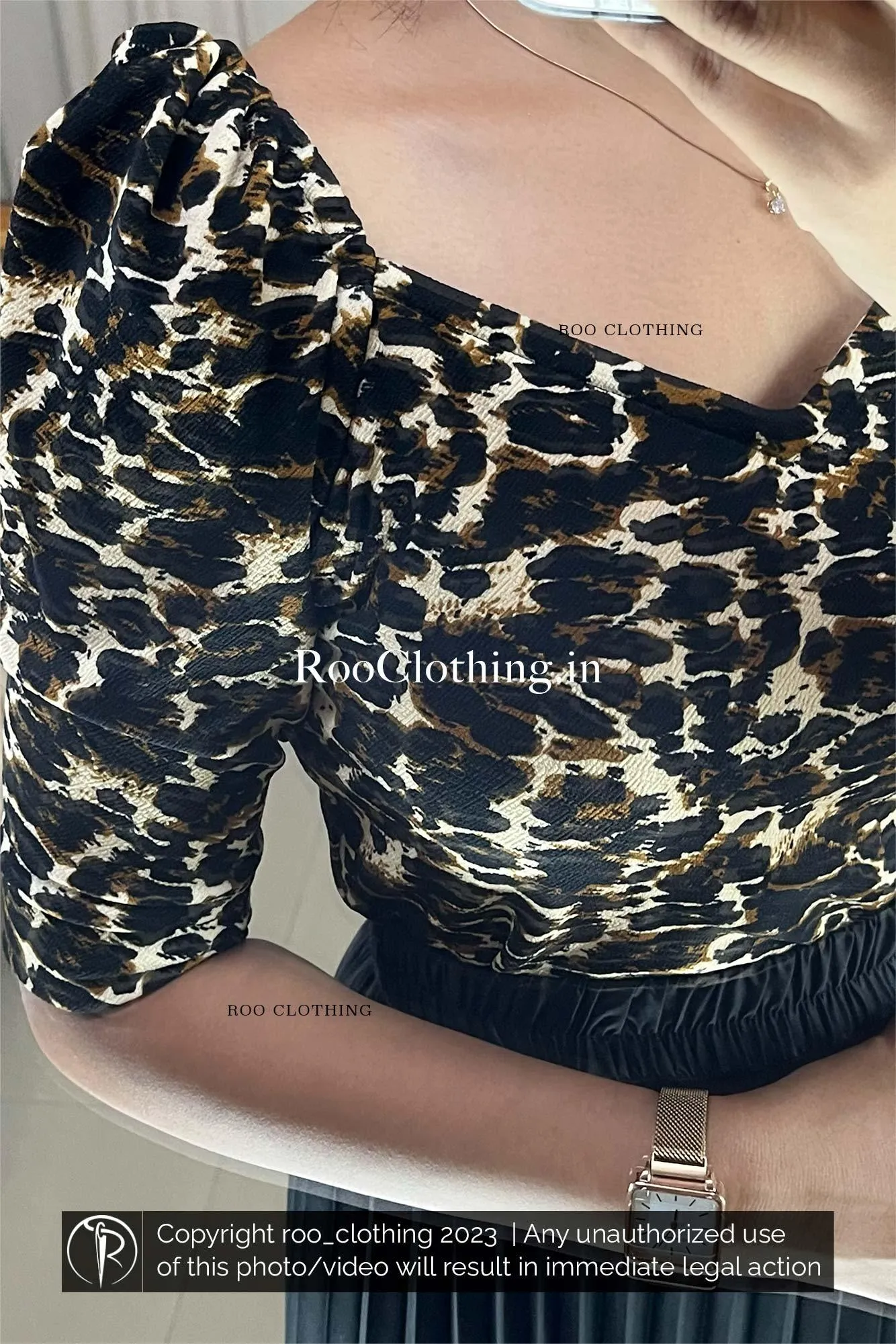 Sweet Heart Neckline Leopard Printed Puff Sleeve (Top Only)