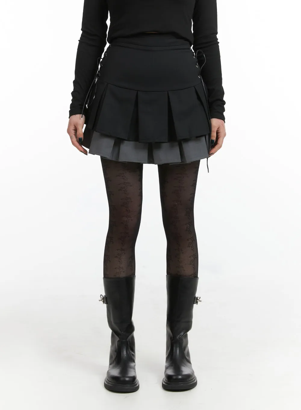 Two-Layered Pleated Mini Skirt IJ411