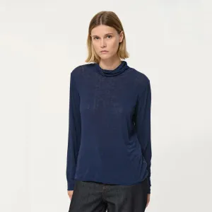 Uposta Fine Stripes Turtleneck T-Shirt