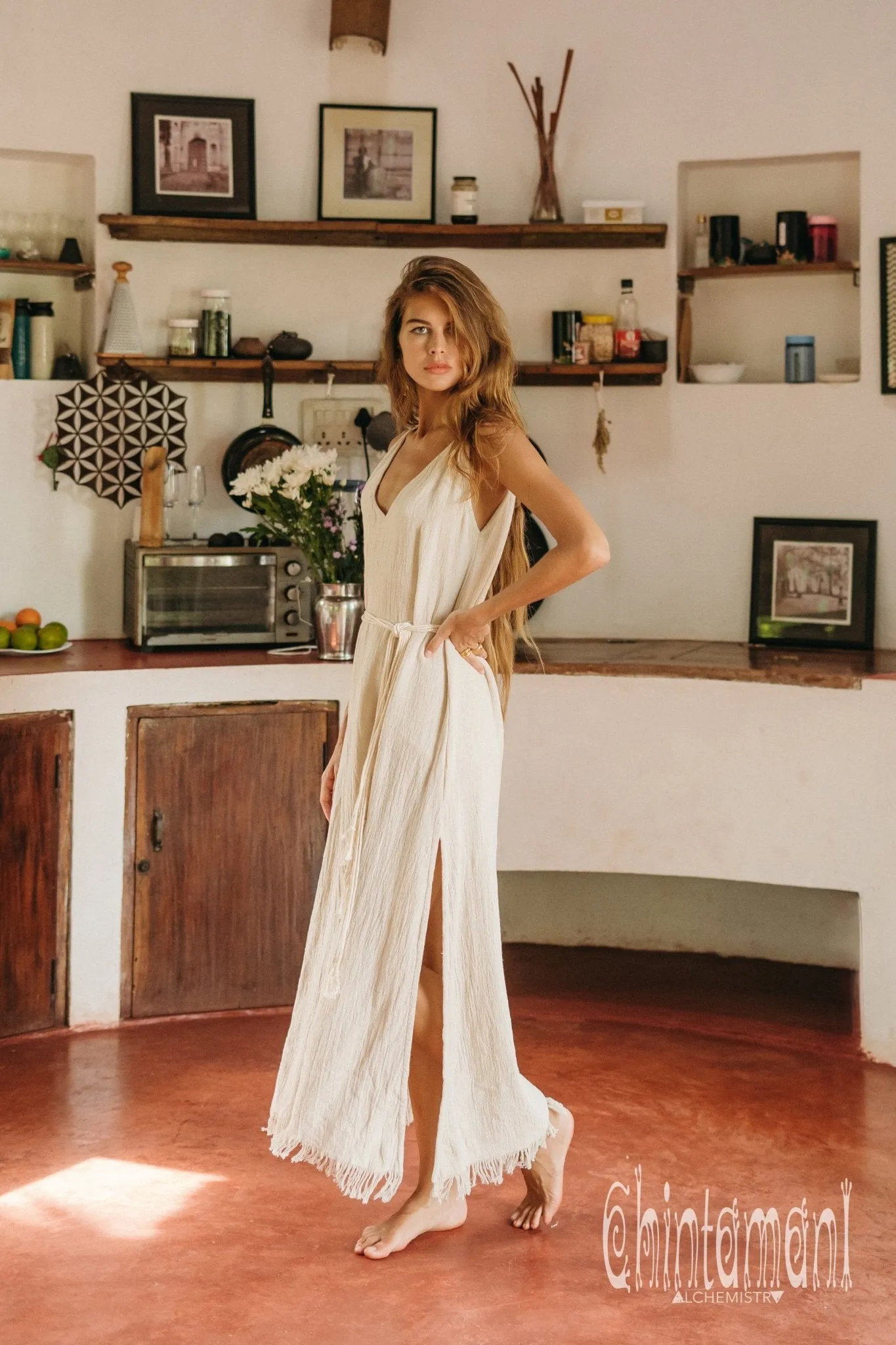 V-neck Maxi Dress / Off White