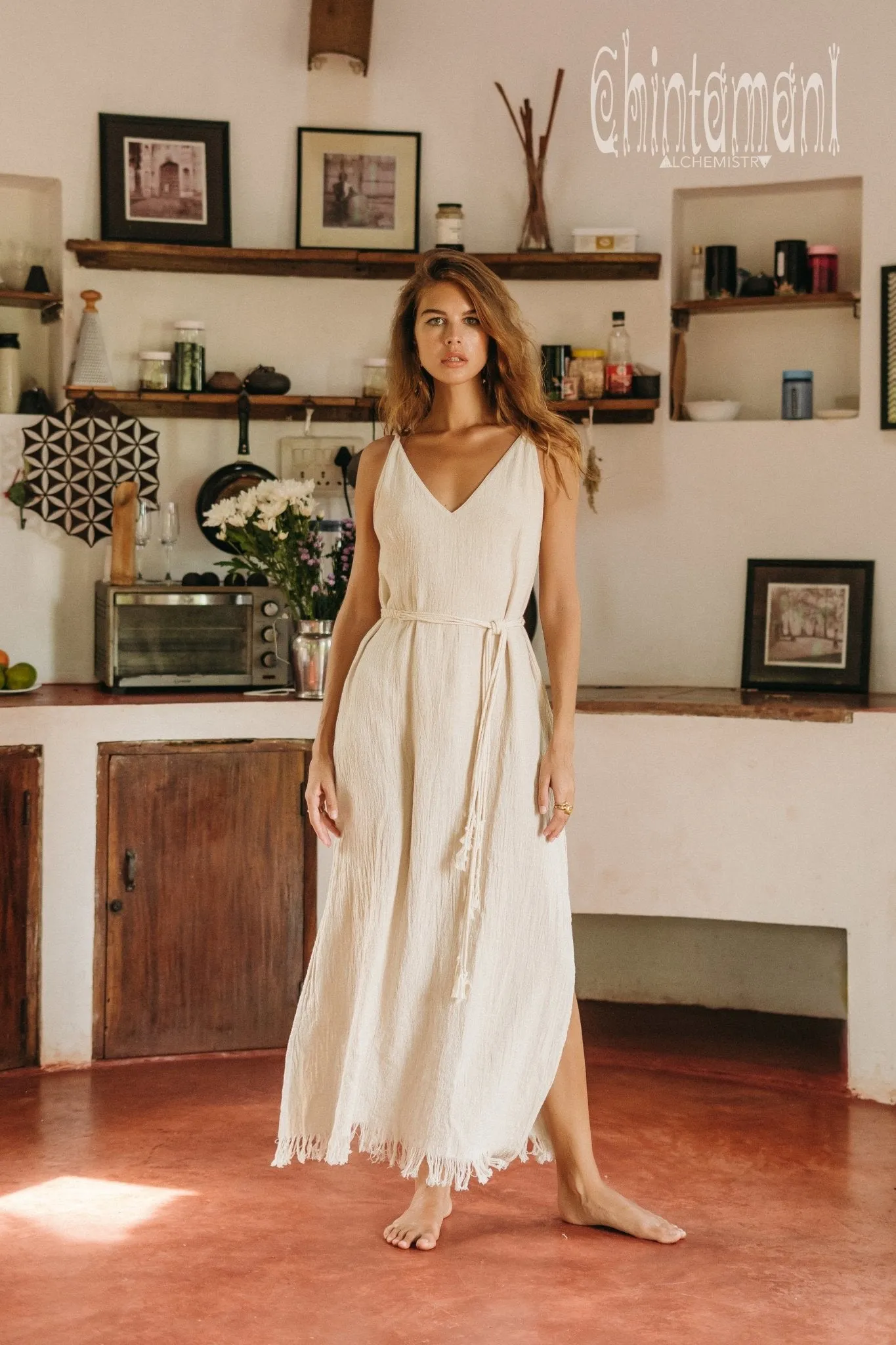 V-neck Maxi Dress / Off White