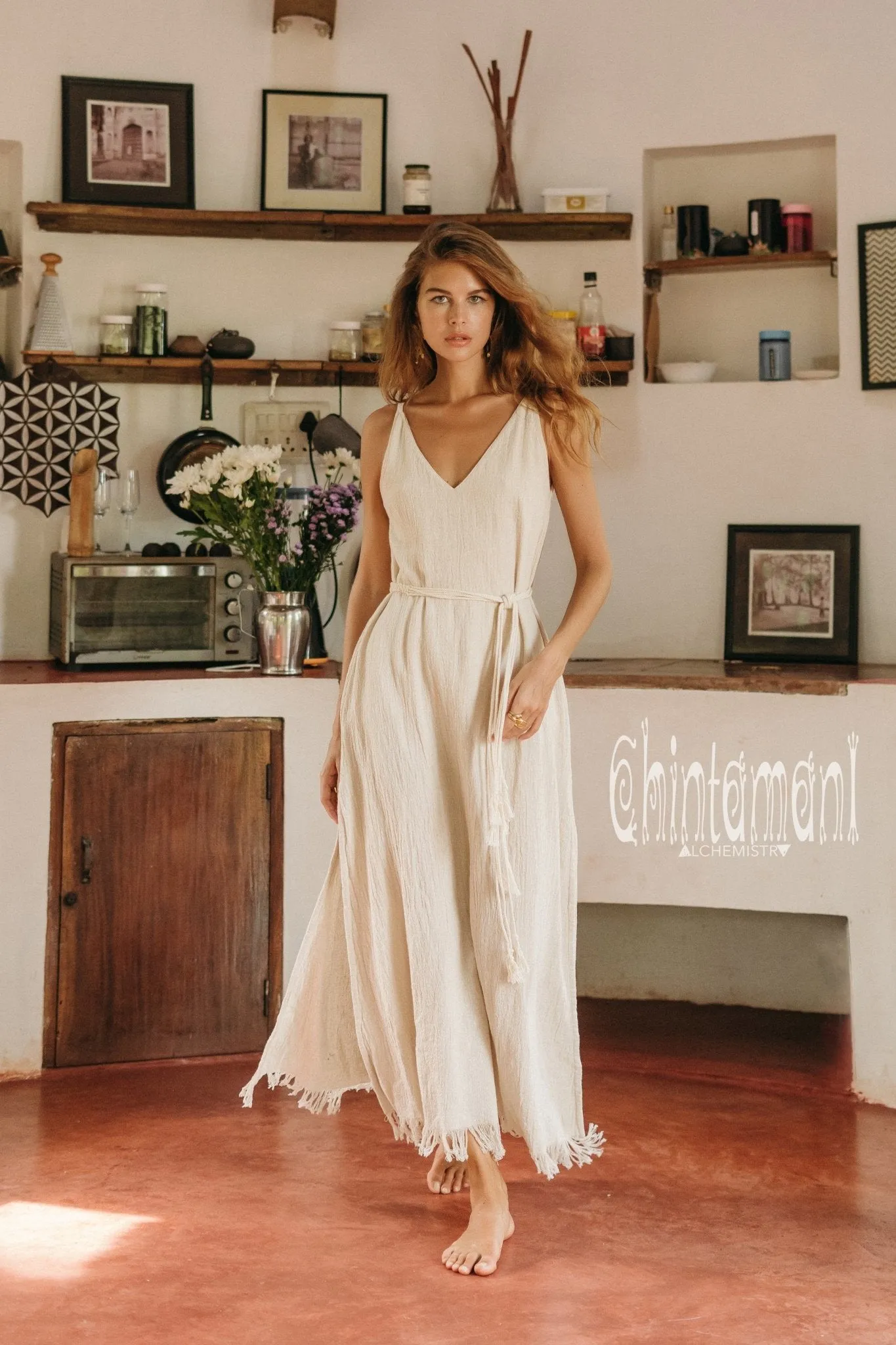 V-neck Maxi Dress / Off White