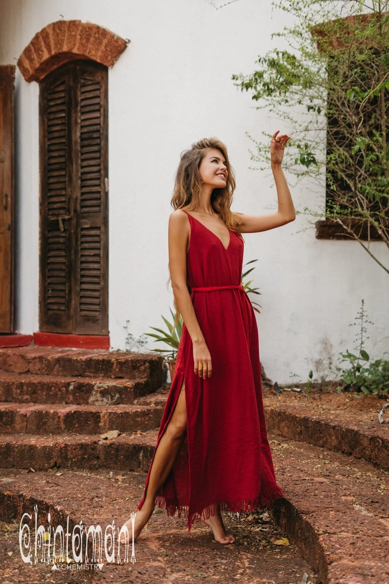 V-neck Maxi Dress / Red Ochre